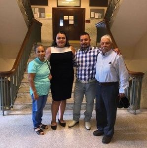 Meet your Posher, Pepe